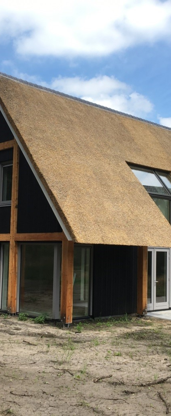 Exloo woningen opgeleverd.jpg