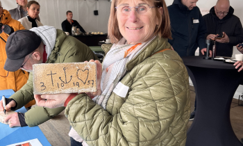 Nieuwe bewoners de Angerloo met persoonlijke steen